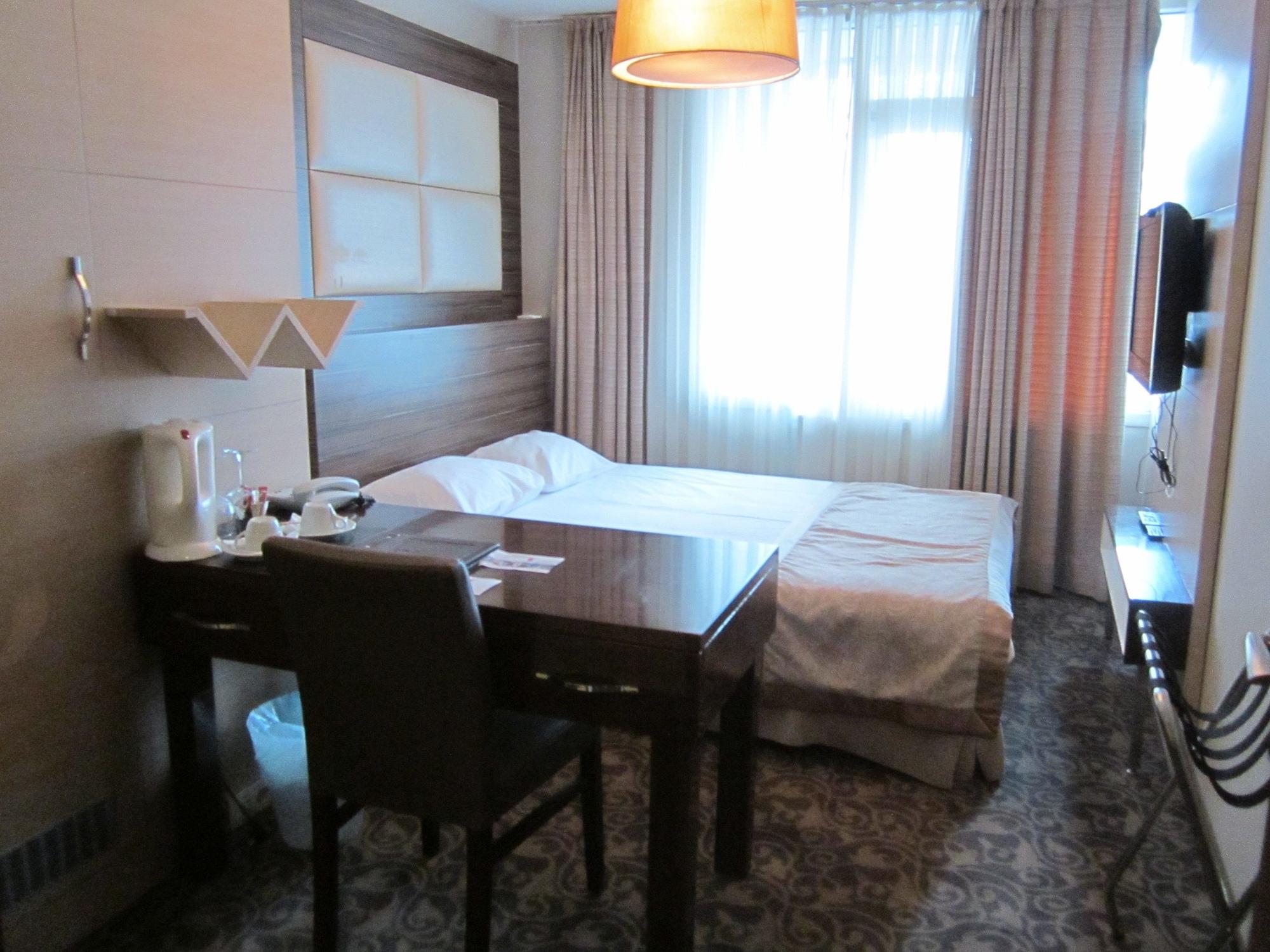 Derpa Hotel Istanbul Luaran gambar