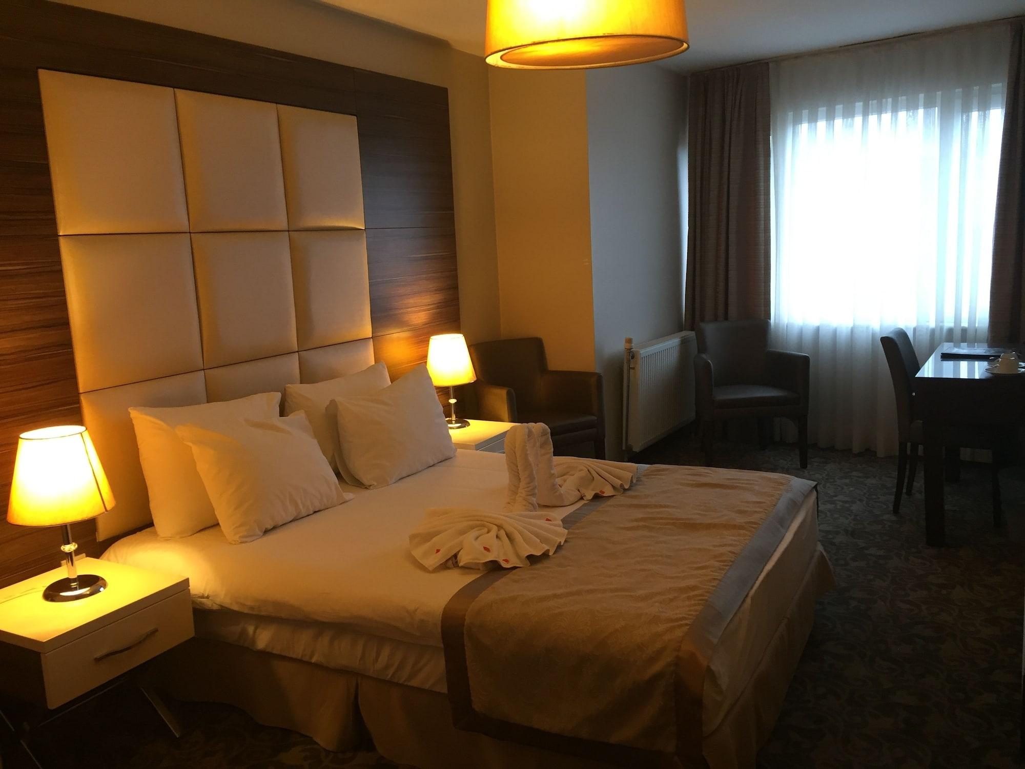 Derpa Hotel Istanbul Luaran gambar